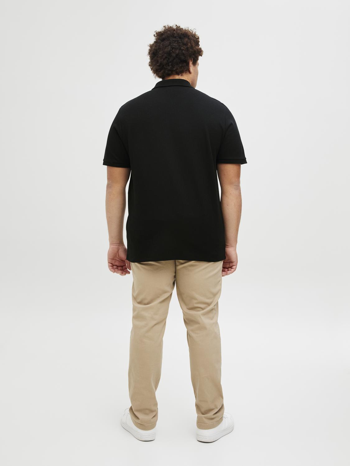 model_shot-back