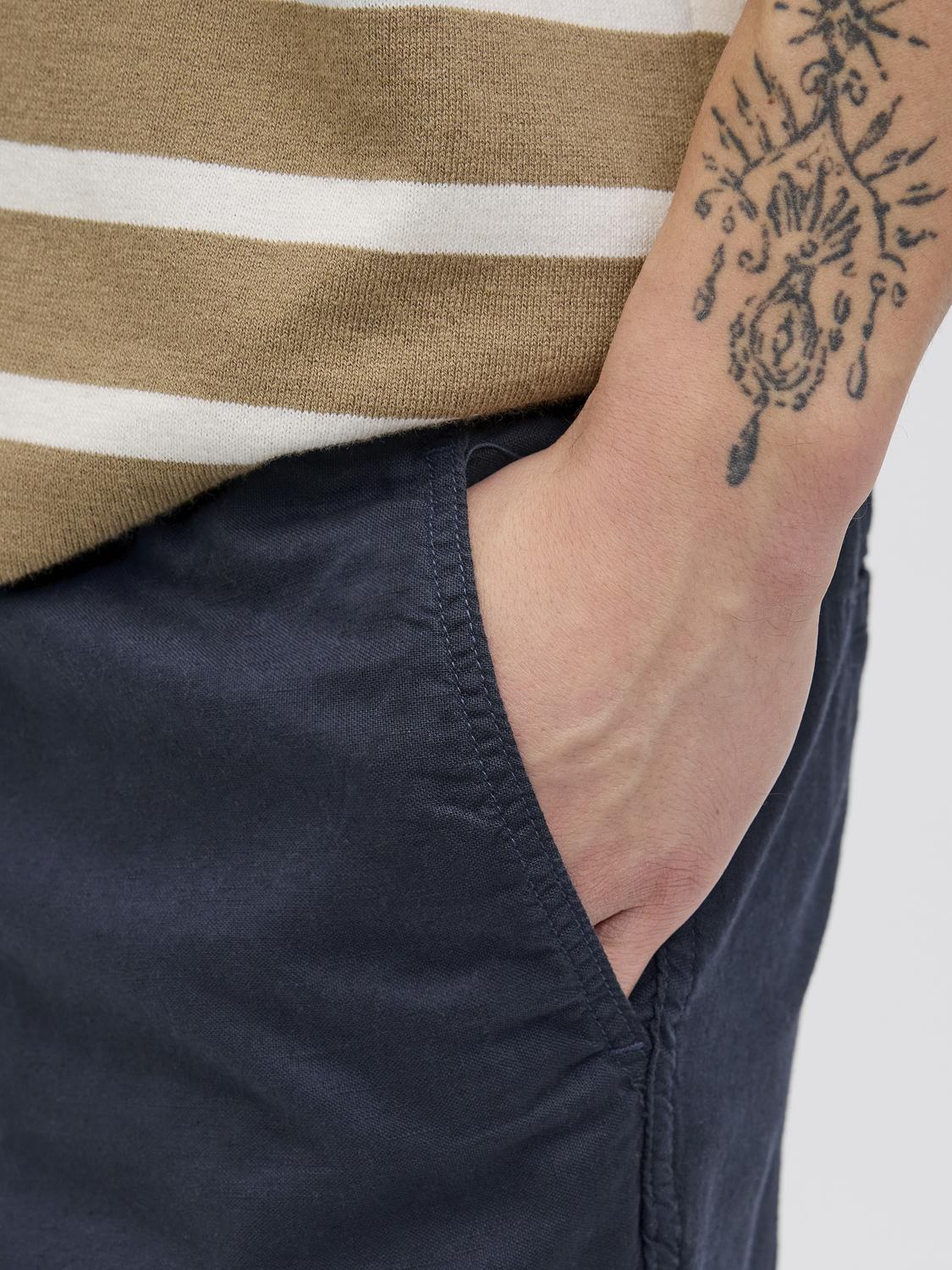 model_shot-detail