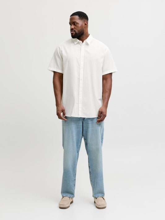 model_shot-front_full