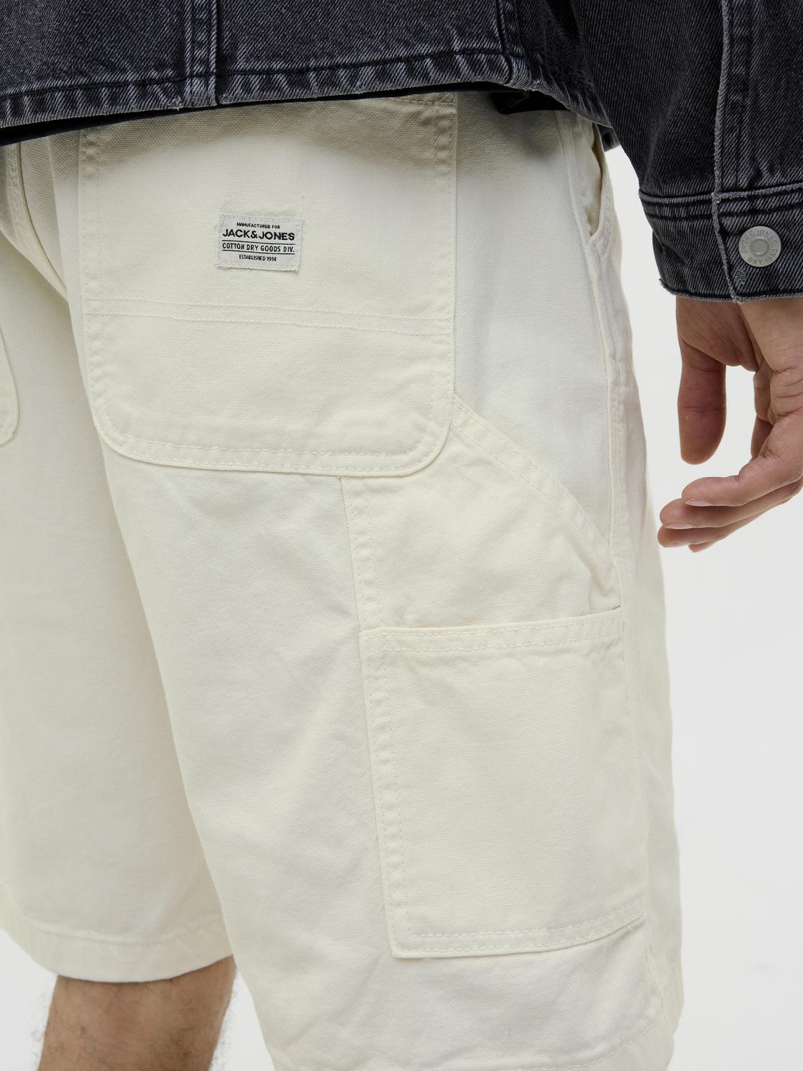 model_shot-detail