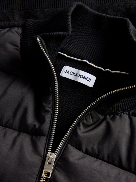 model_shot-detail