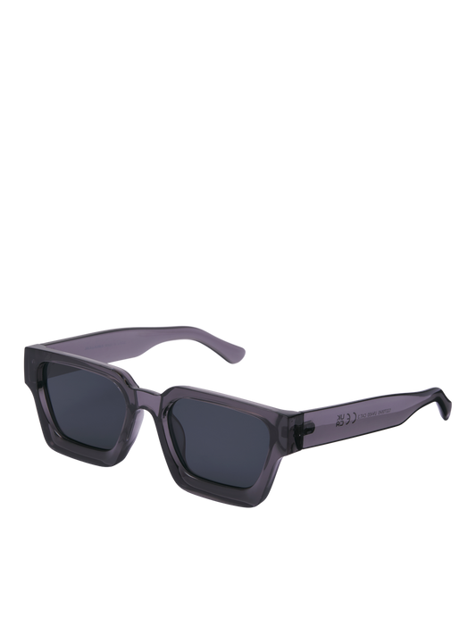 pack_shot-front_angled