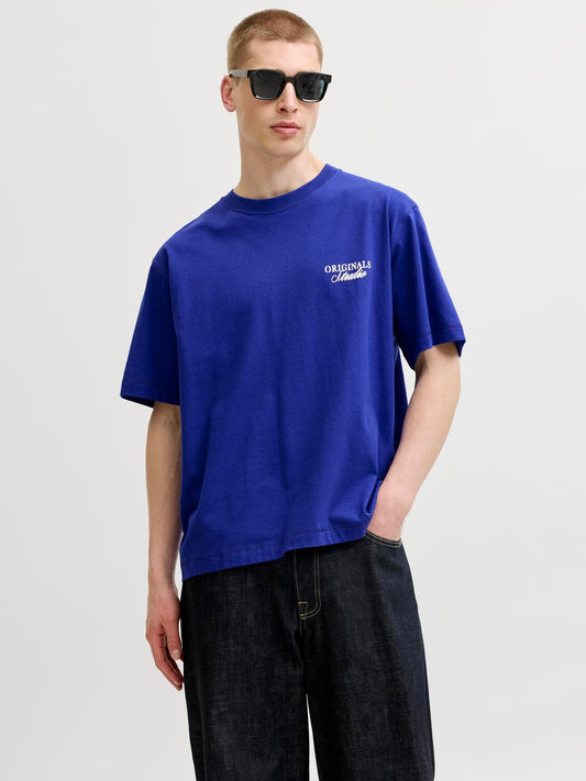 model_shot-front
