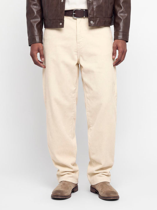 model_shot-front