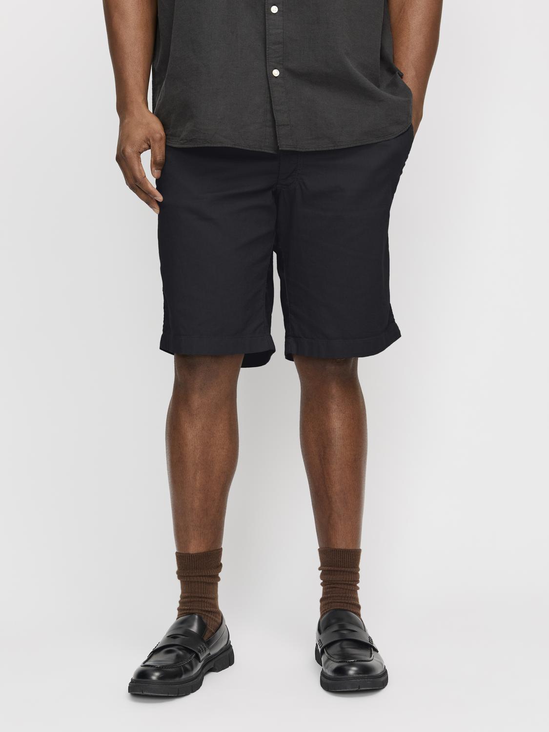 model_shot-front
