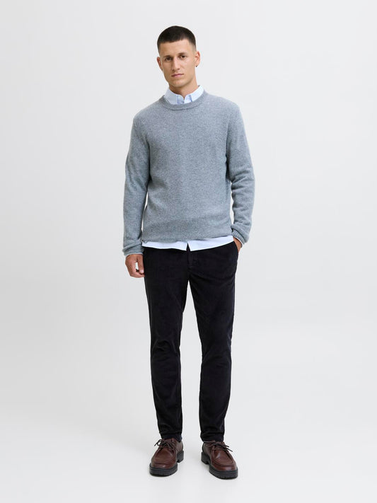 model_shot-front_full