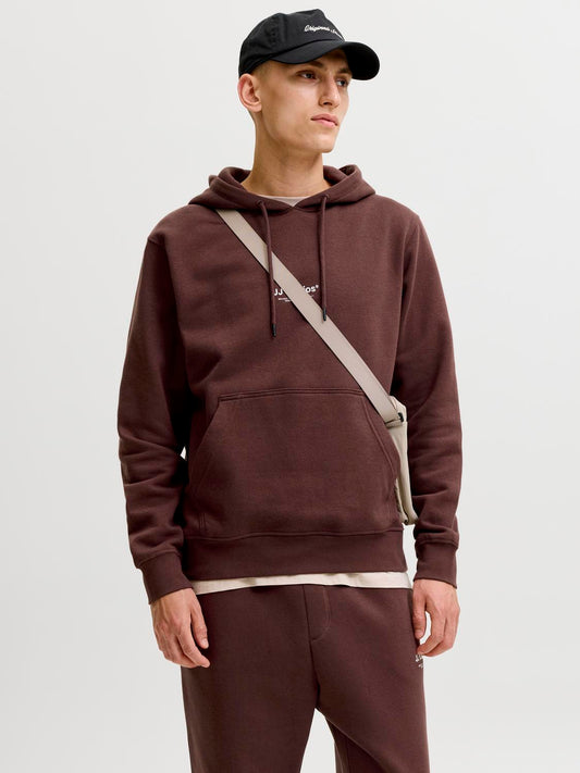 model_shot-front