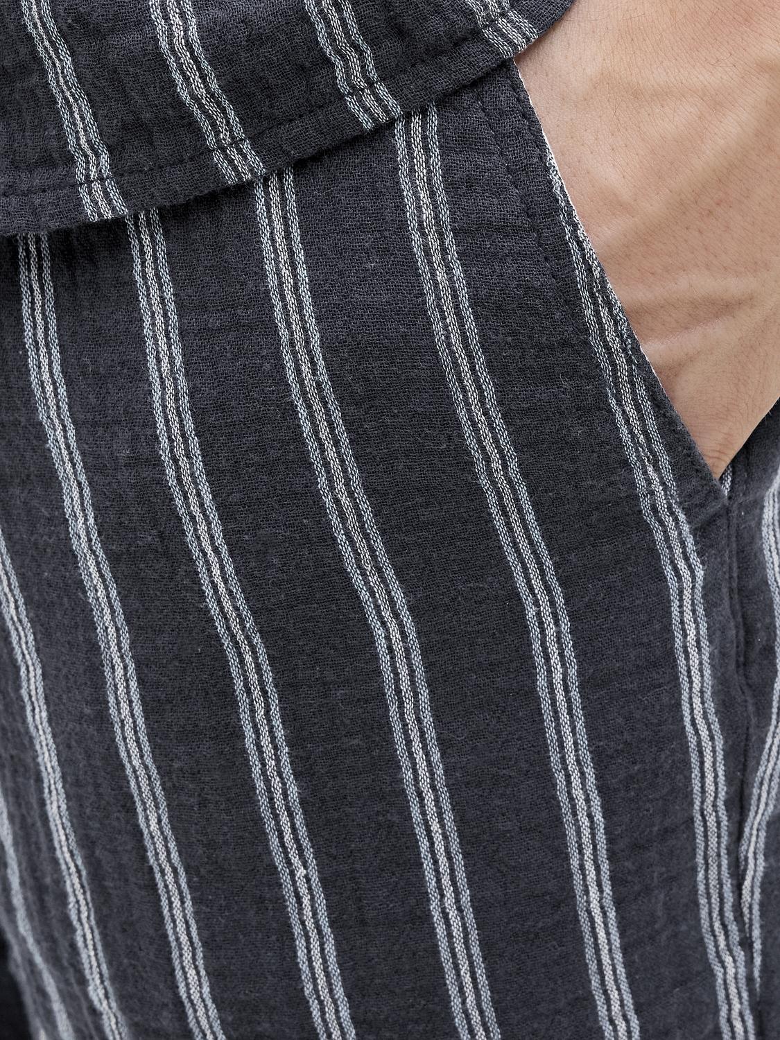 model_shot-detail