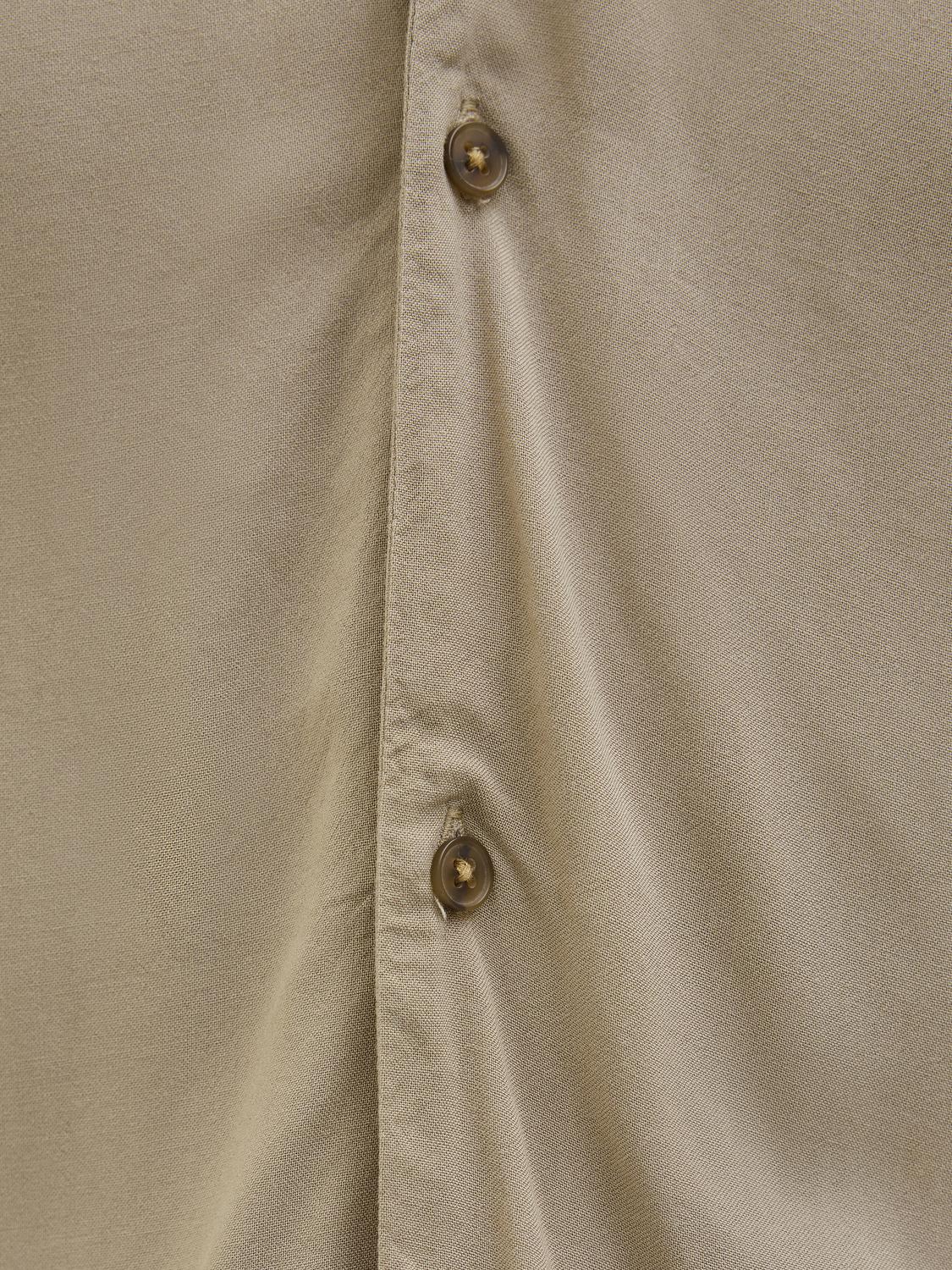 model_shot-detail