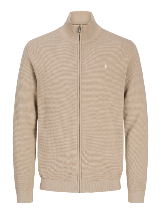 pack_shot-front