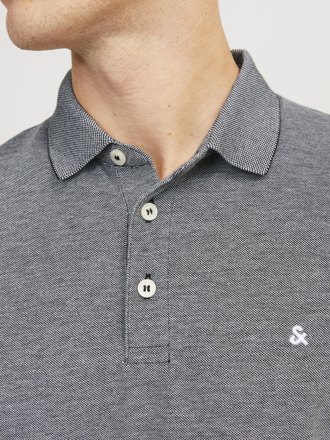 model_shot-detail
