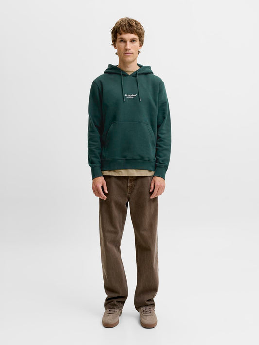 model_shot-front_full
