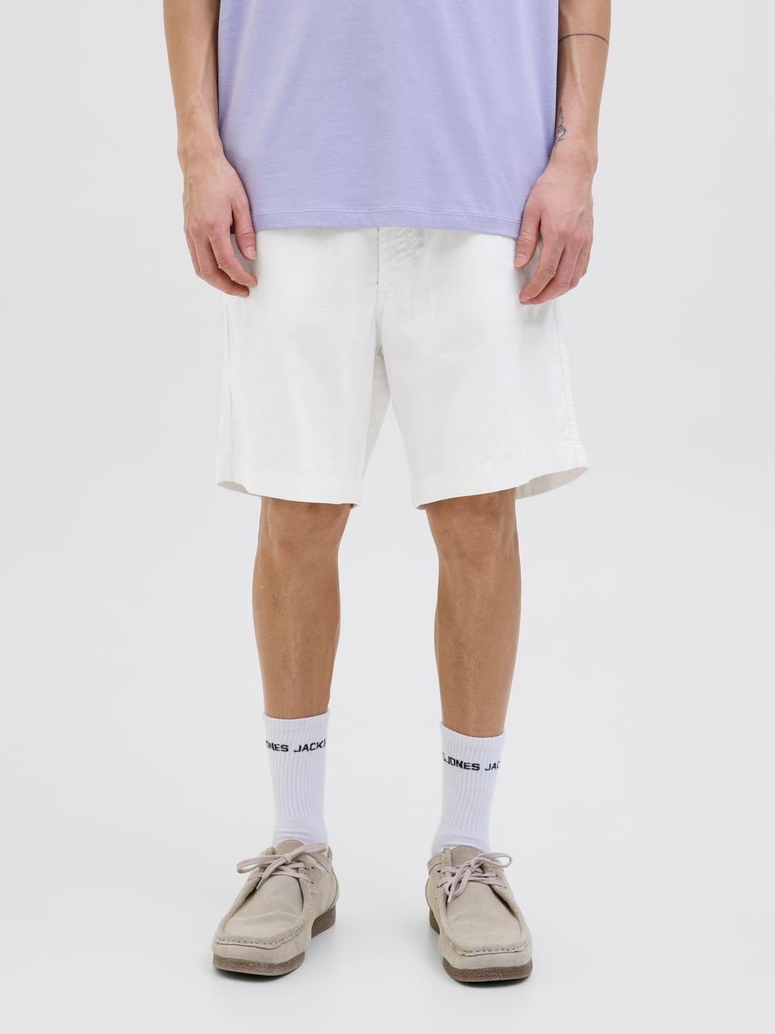 model_shot-front