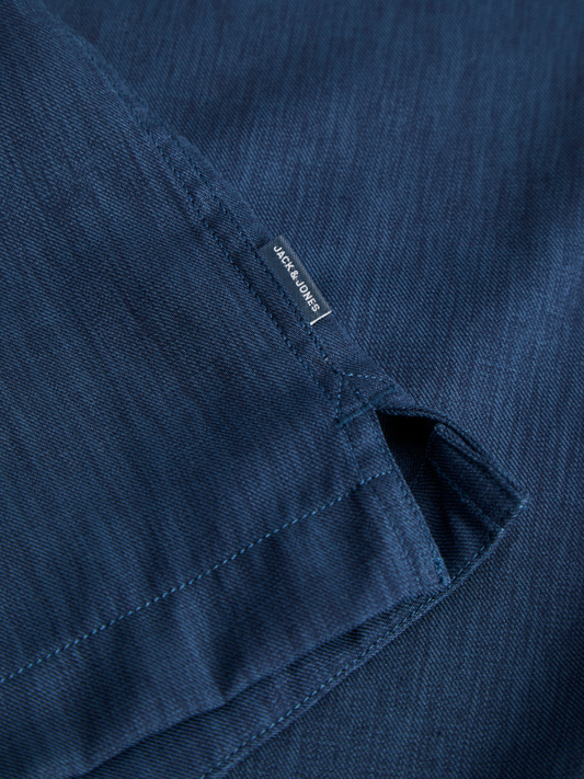 model_shot-detail