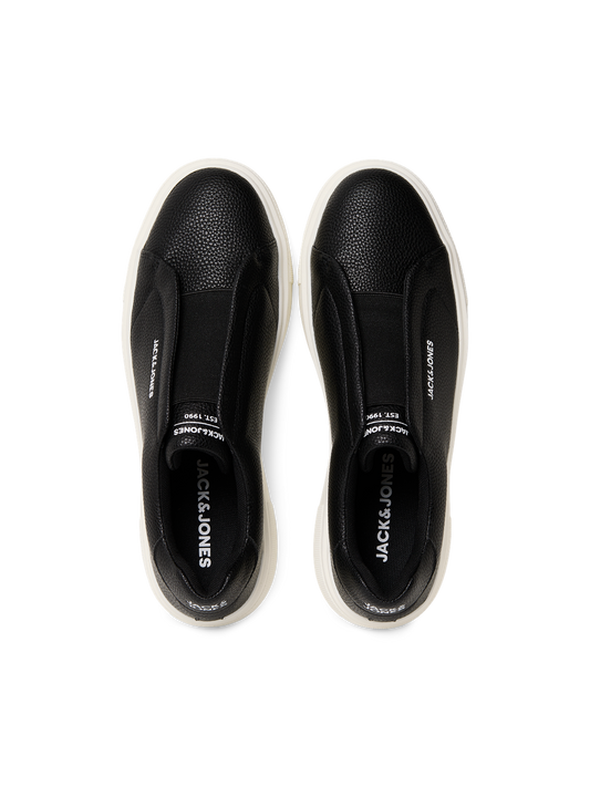 model_shot-front_full