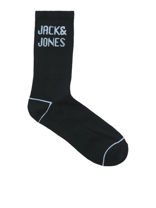 model_shot-front_full