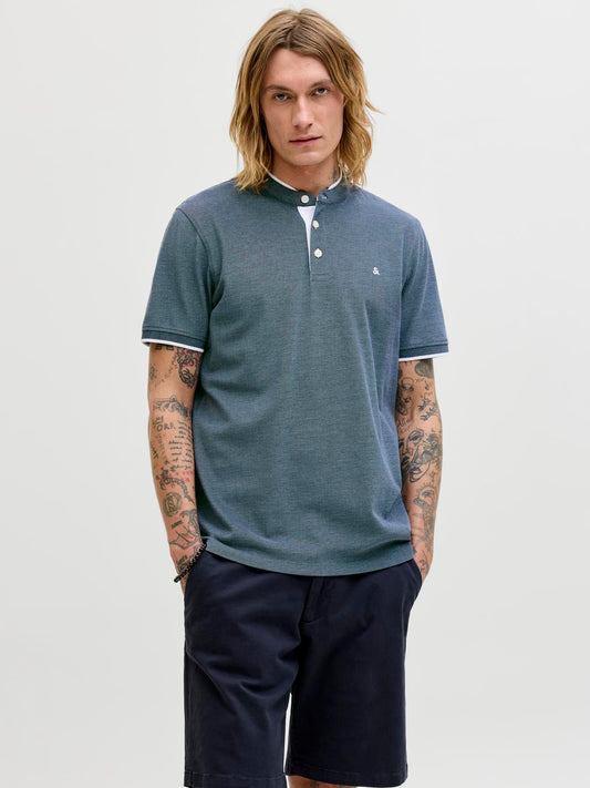 model_shot-front