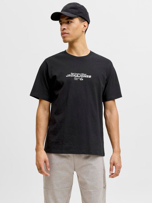 model_shot-front