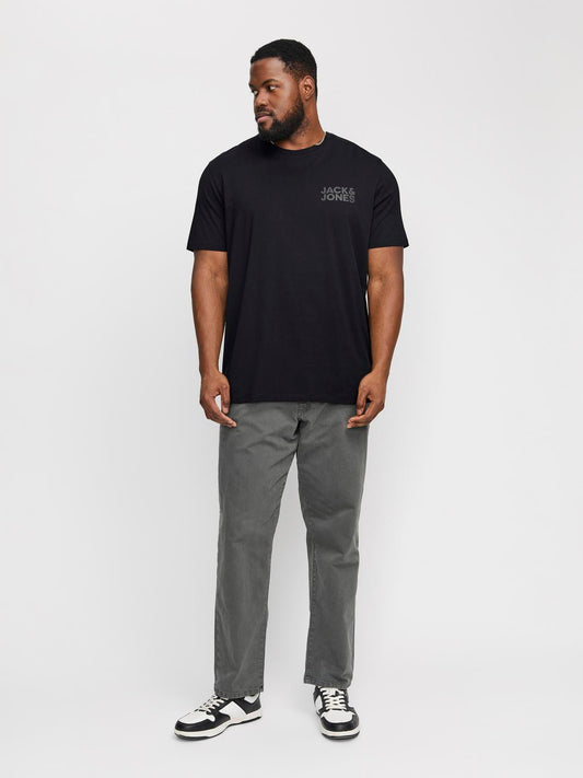 model_shot-front_full