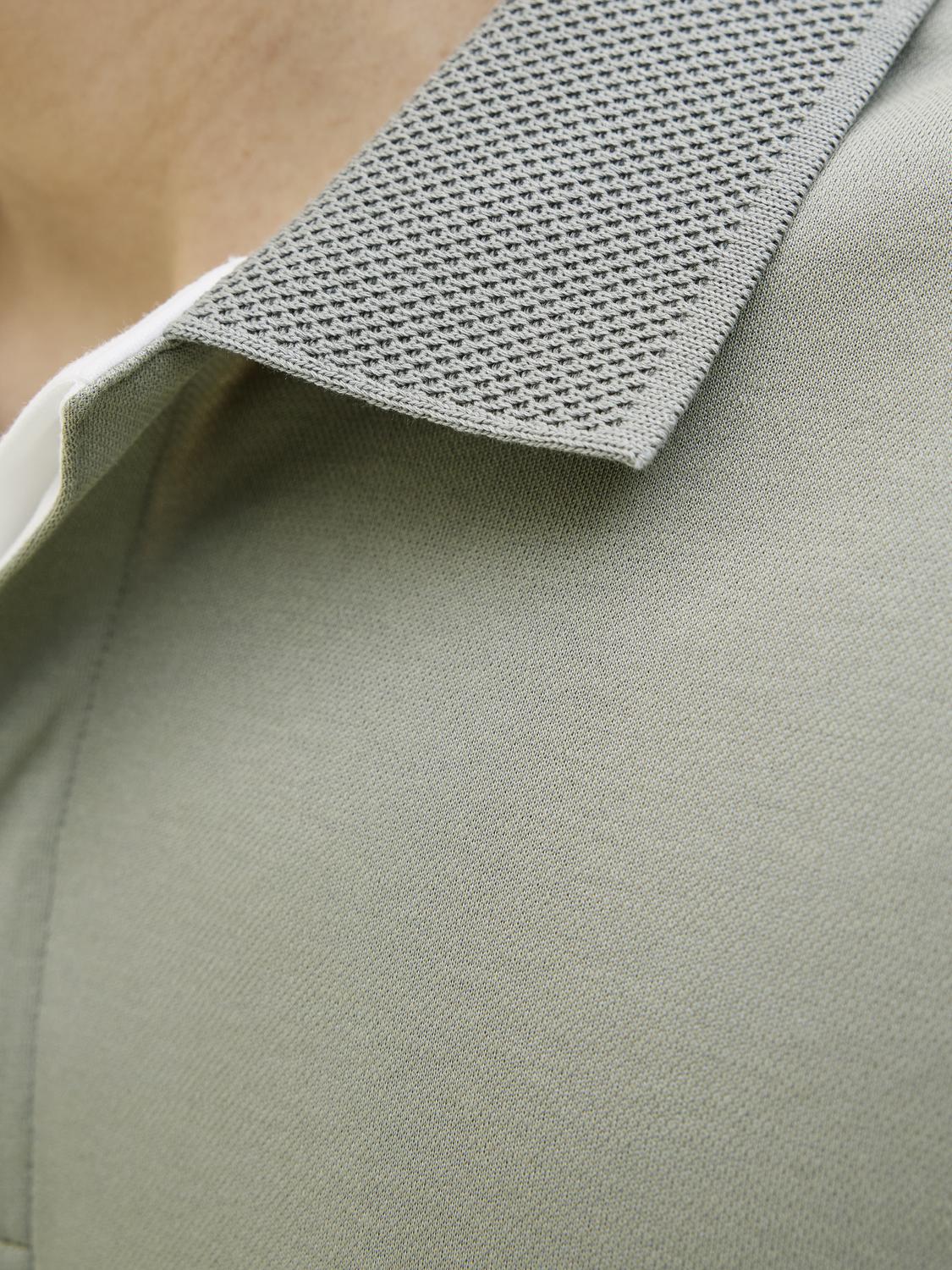 model_shot-detail