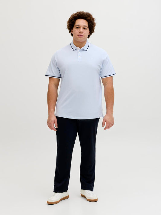 model_shot-front_full