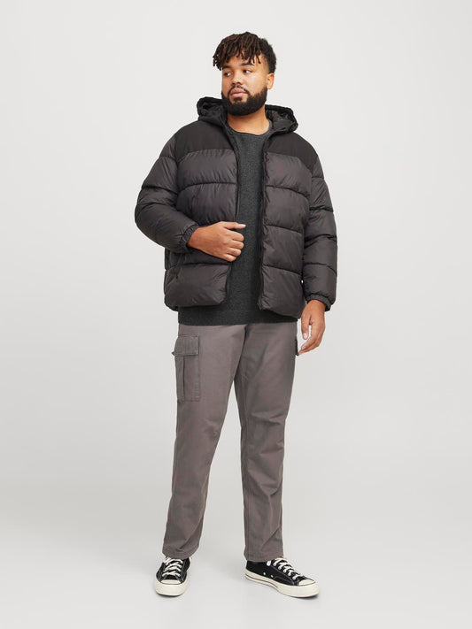 model_shot-front_full