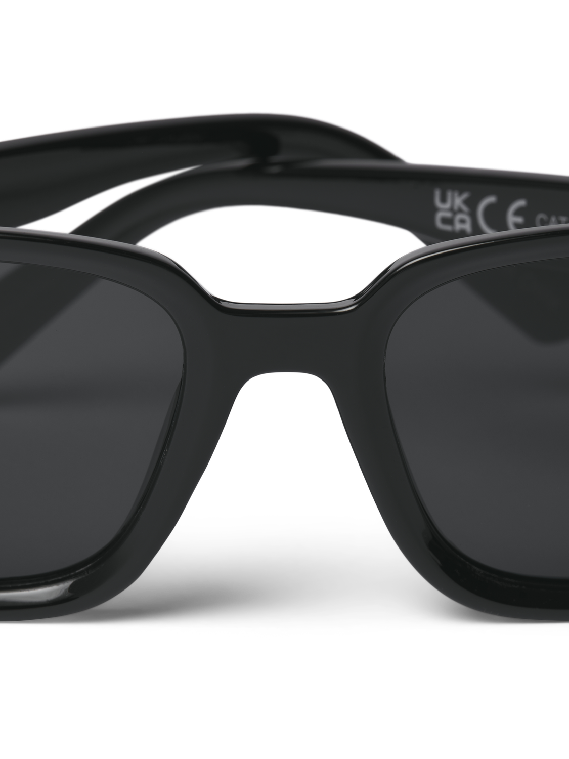 JACPONTUS Sunglasses - Black
