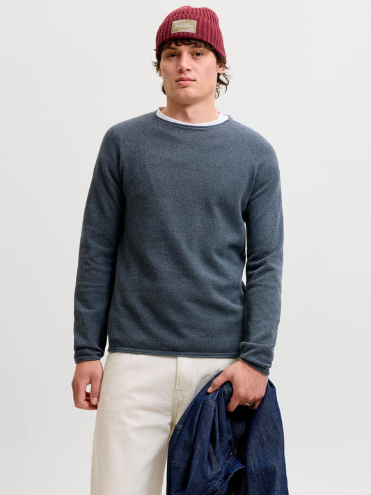 model_shot-front