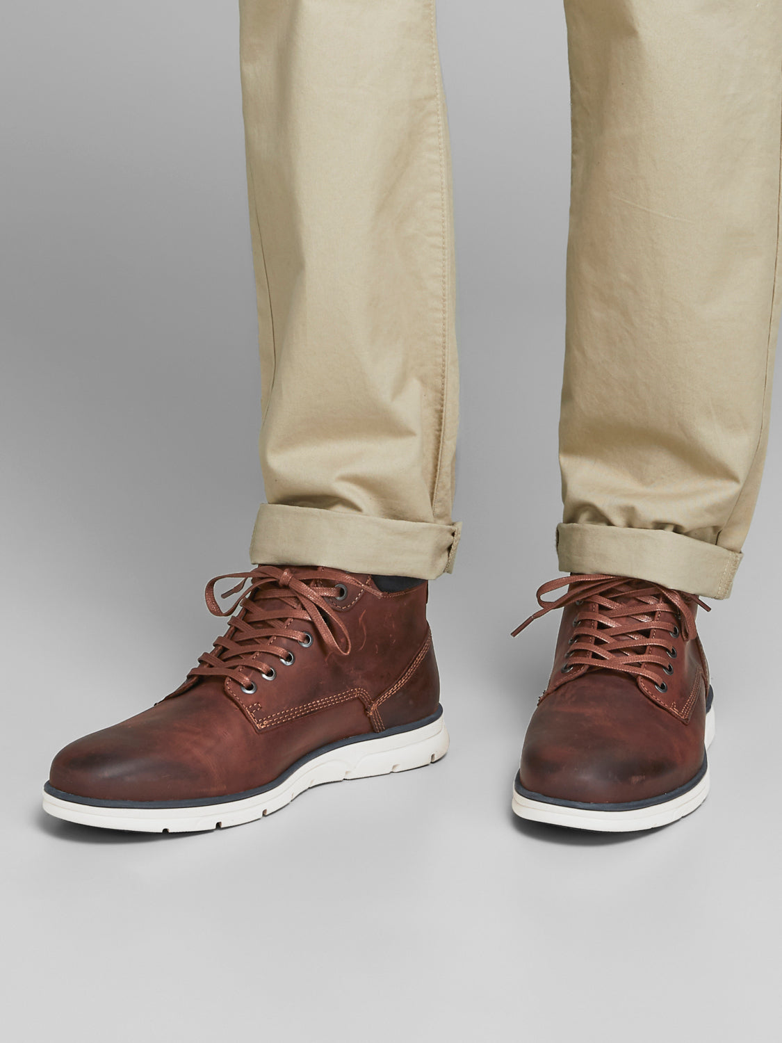 JFWTUBAR Boots - brandy brown