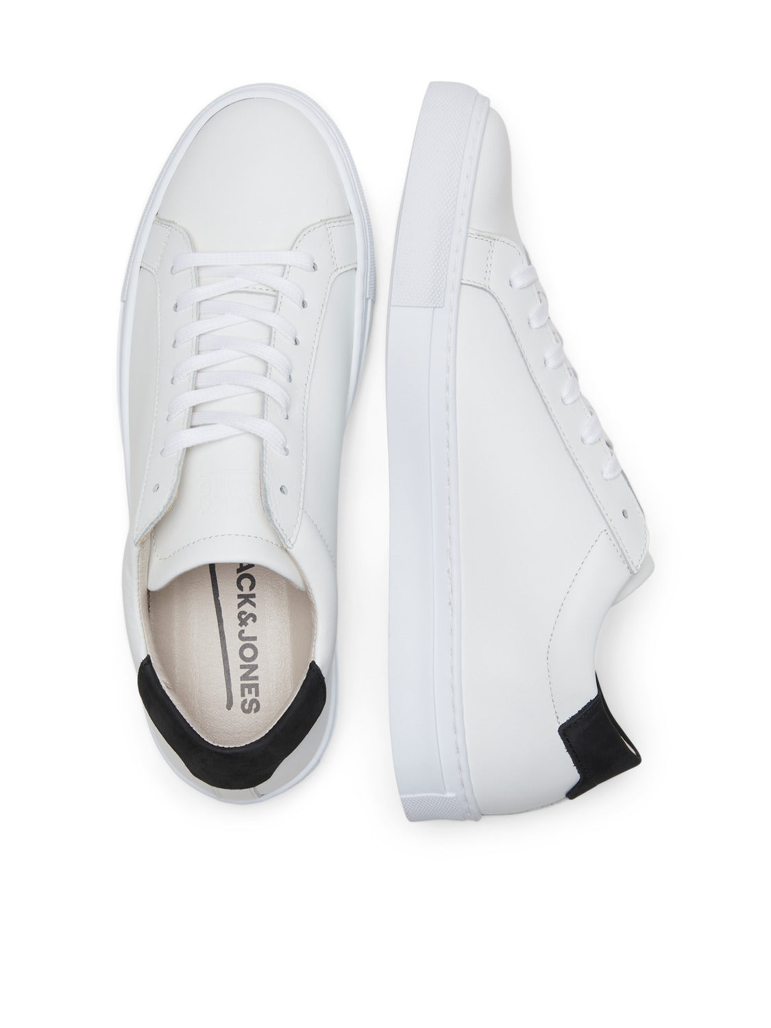 JFWCOREY Shoes - White