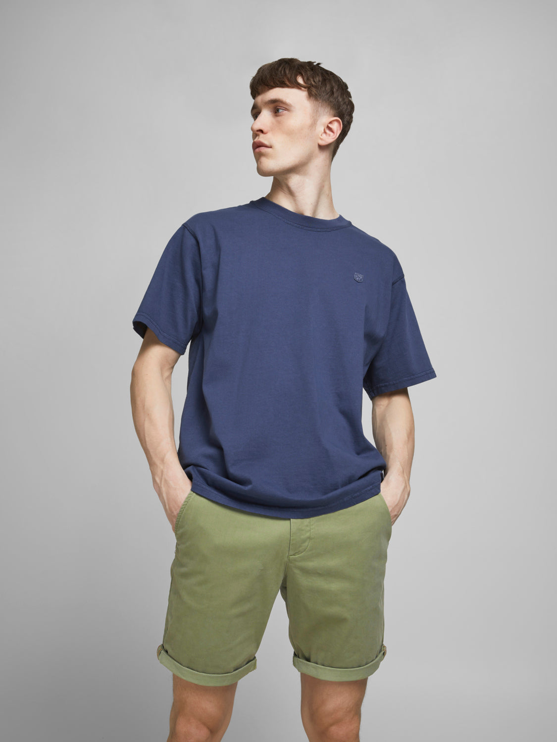 JJIBOWIE Shorts - deep lichen green