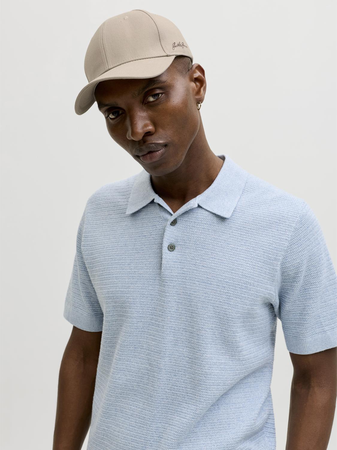 model_shot-front