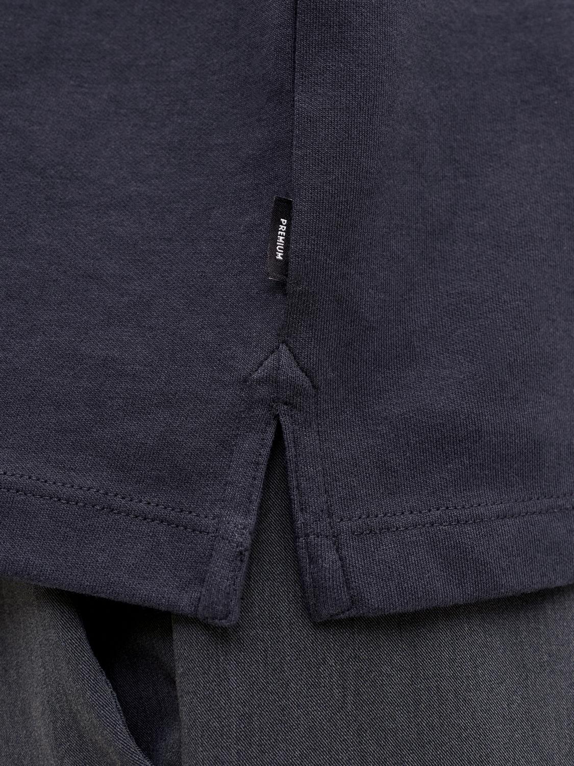 model_shot-detail