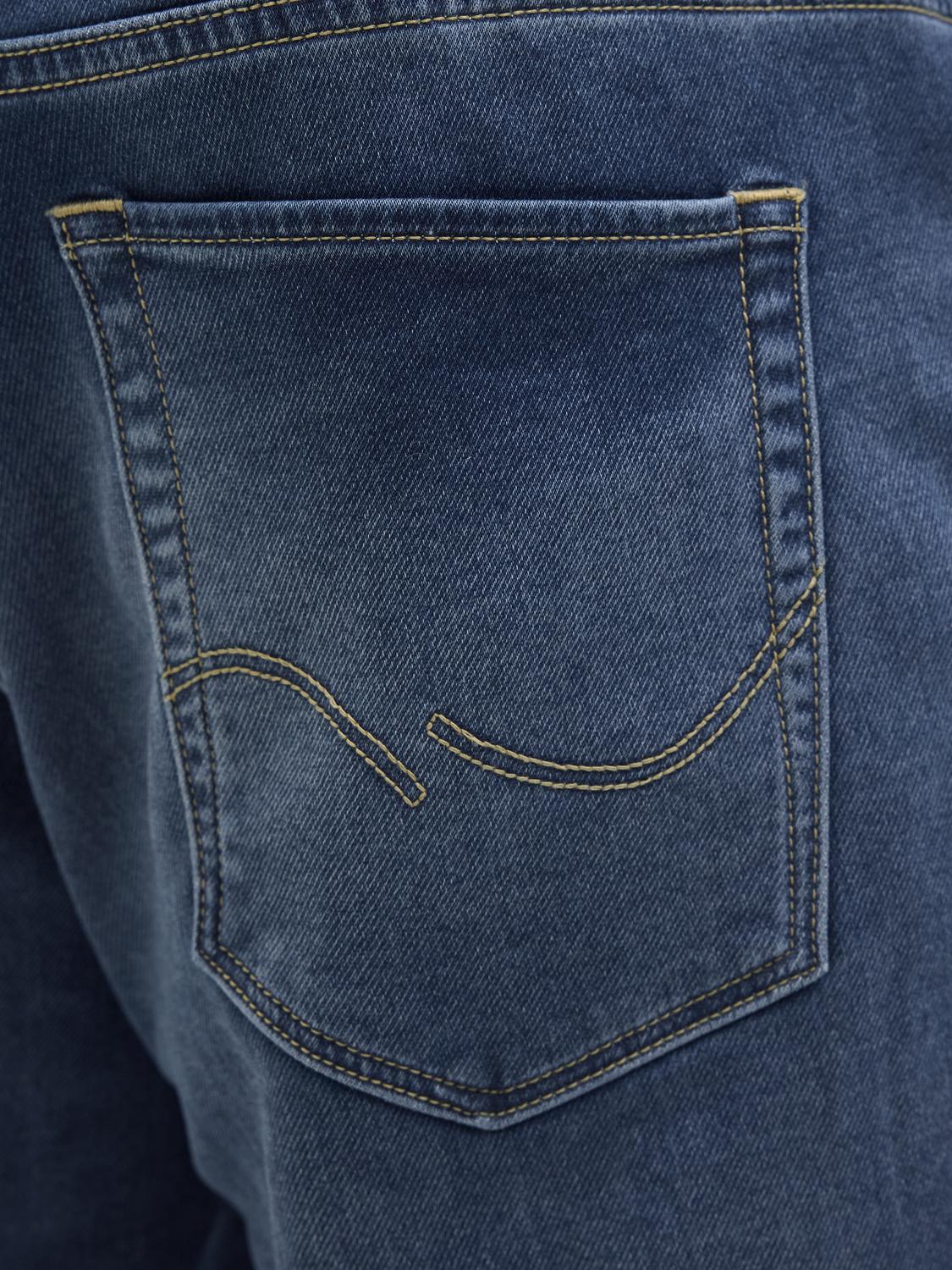 model_shot-detail