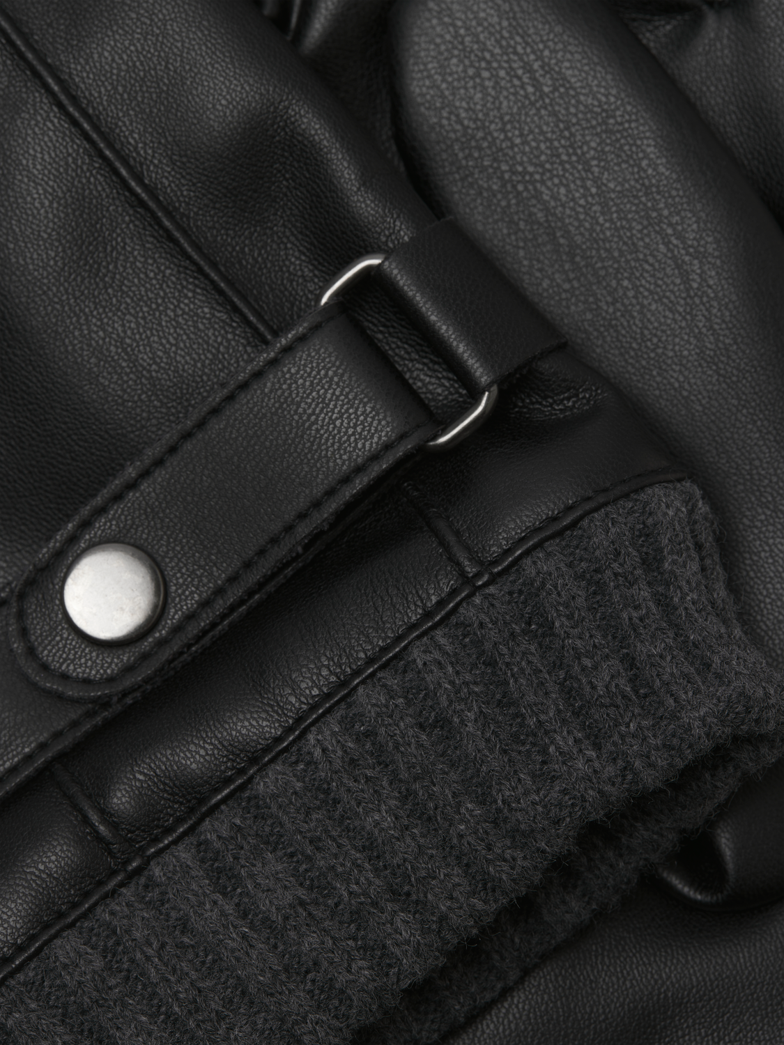 pack_shot-detail