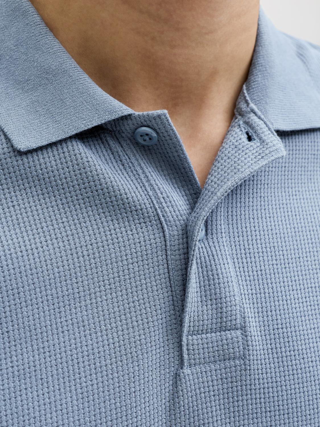 model_shot-detail
