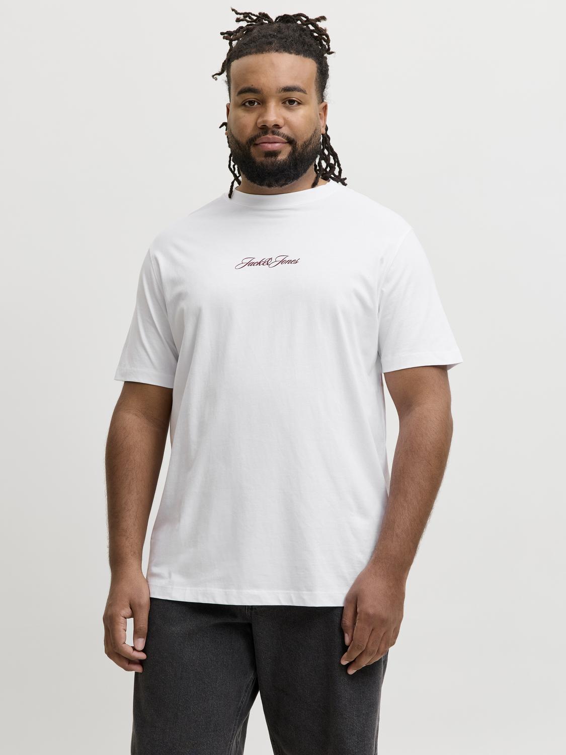 model_shot-front
