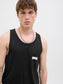 model_shot-creative