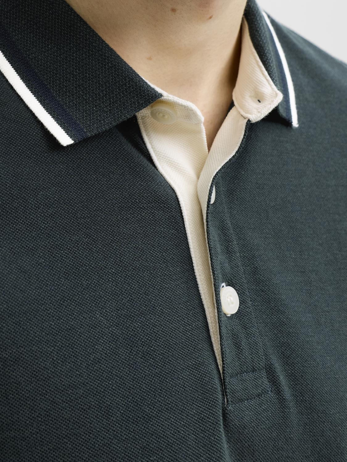 model_shot-detail