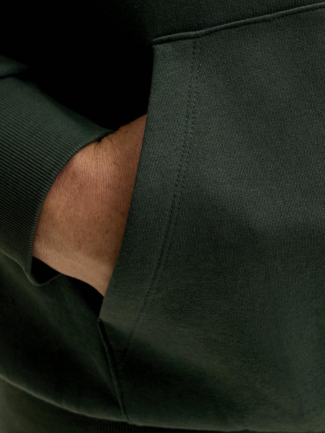 model_shot-detail