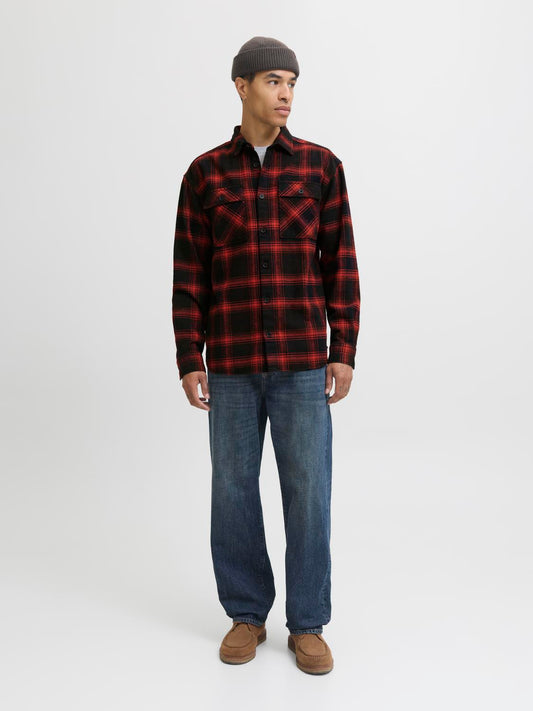 model_shot-front_full