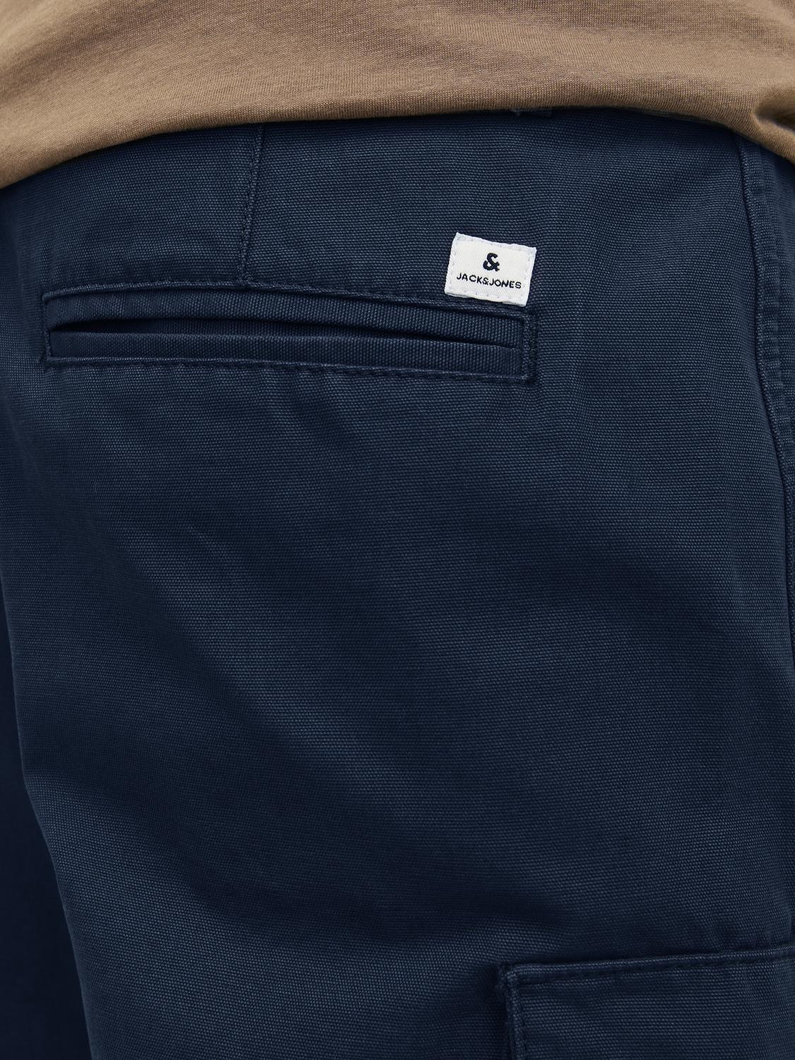 model_shot-detail