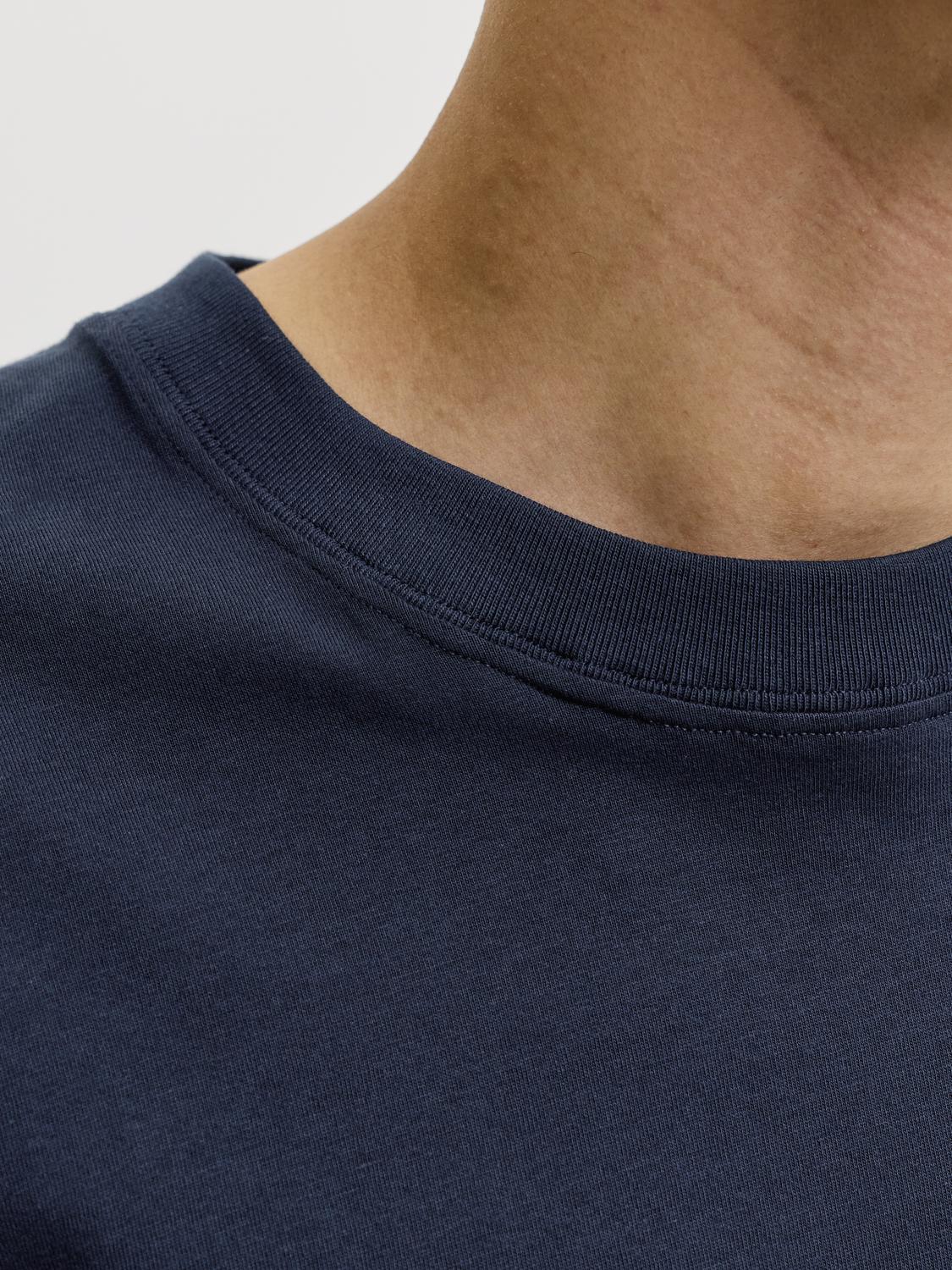 model_shot-detail