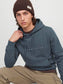 model_shot-creative