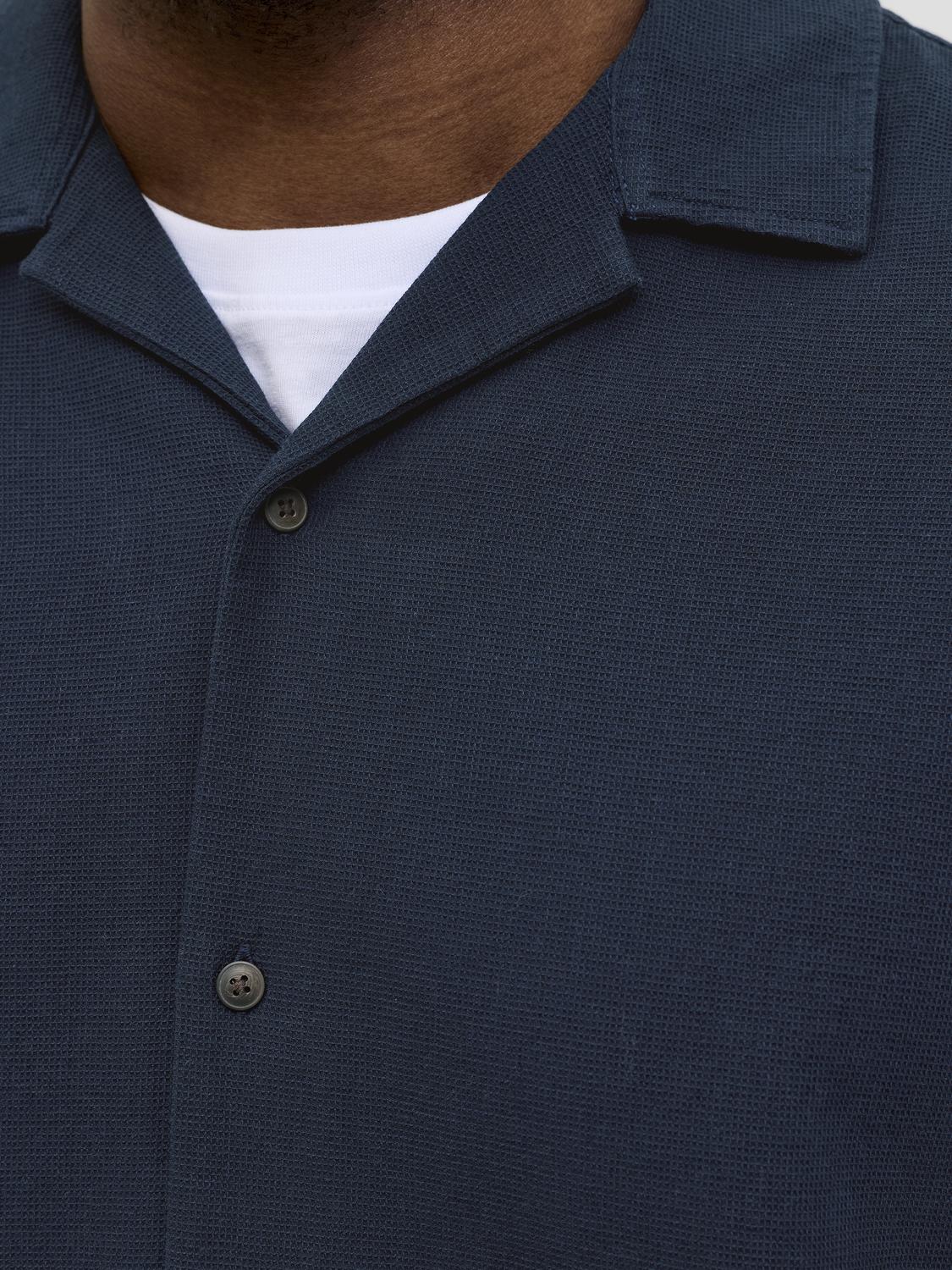 model_shot-detail