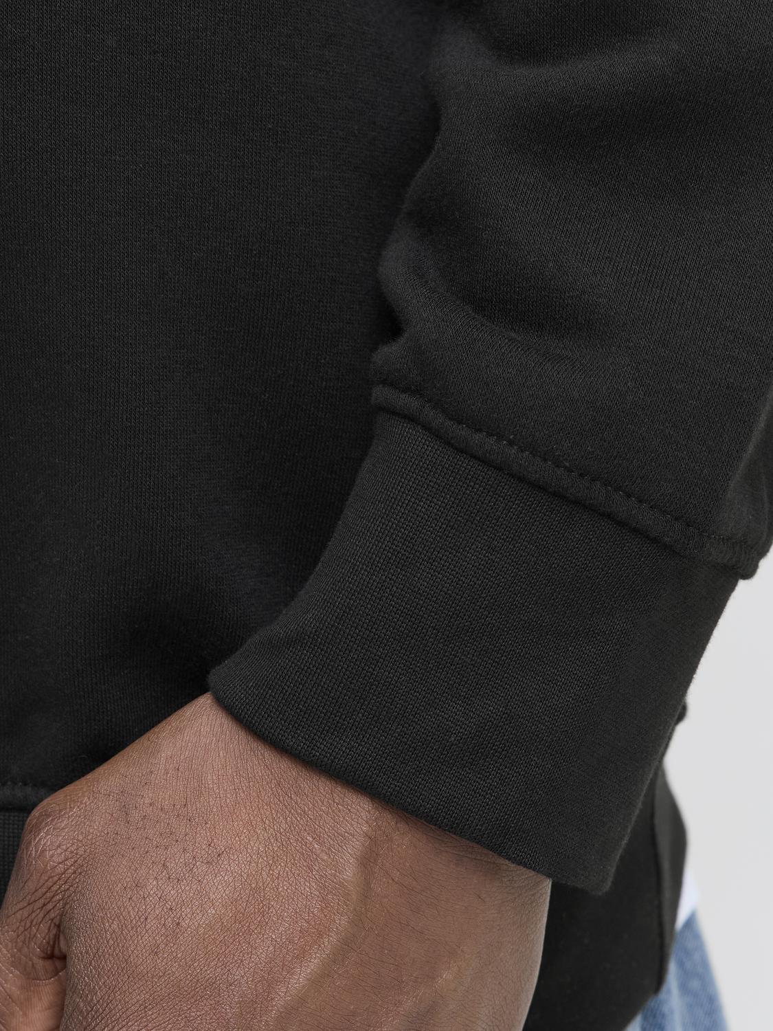 model_shot-detail