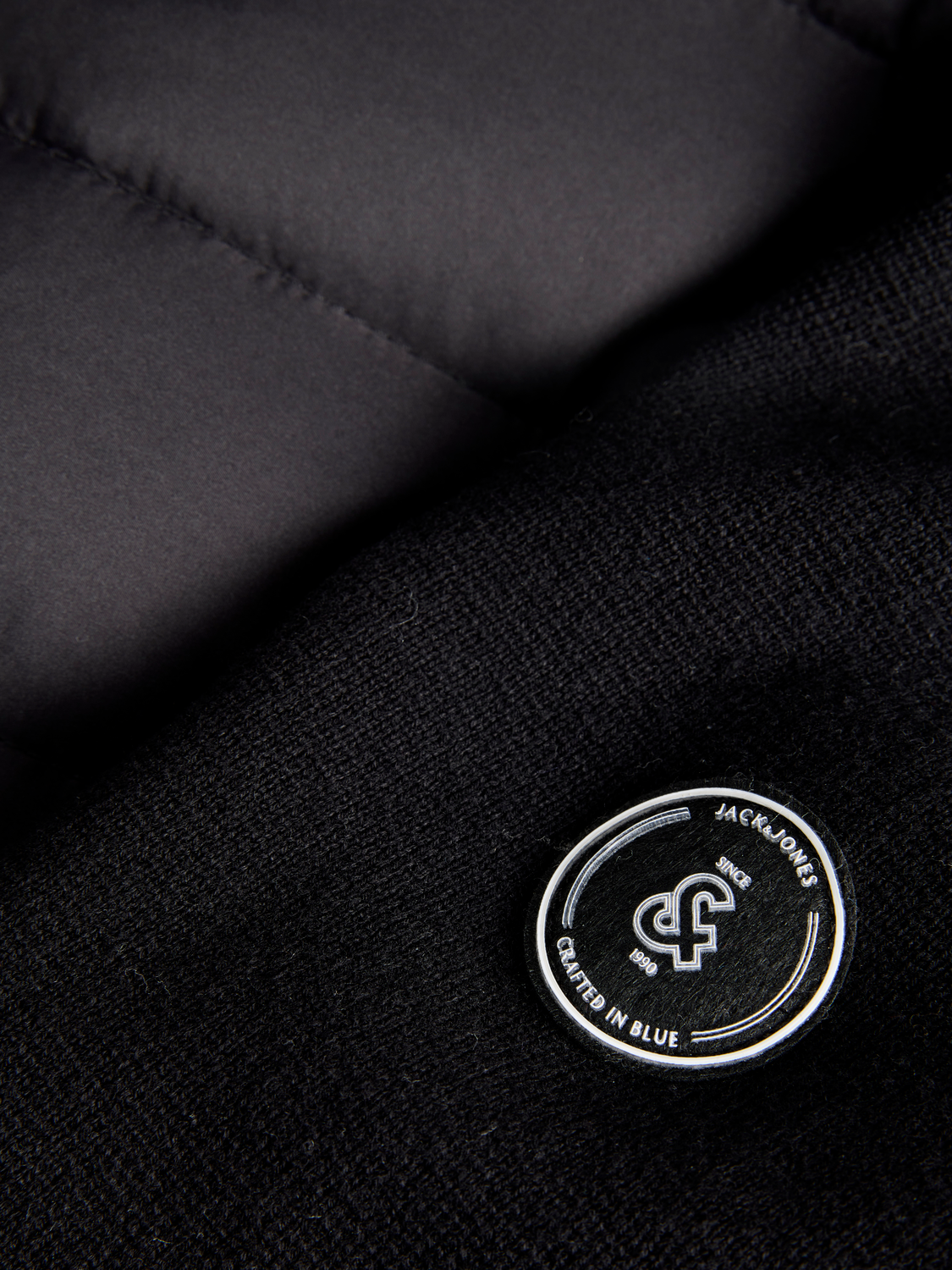 model_shot-detail