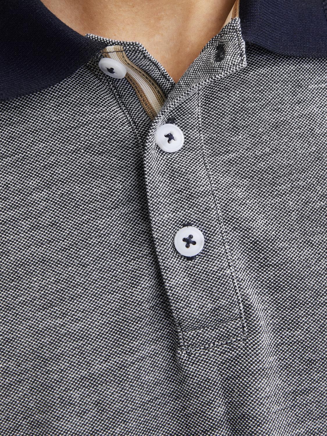 model_shot-detail
