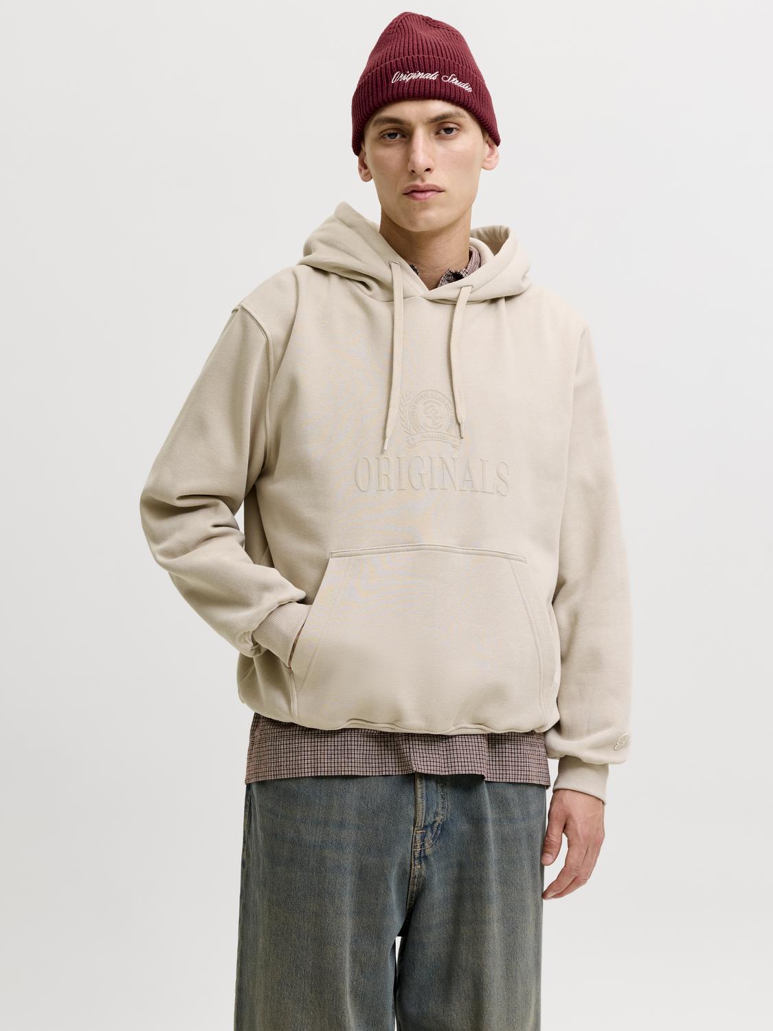 model_shot-front