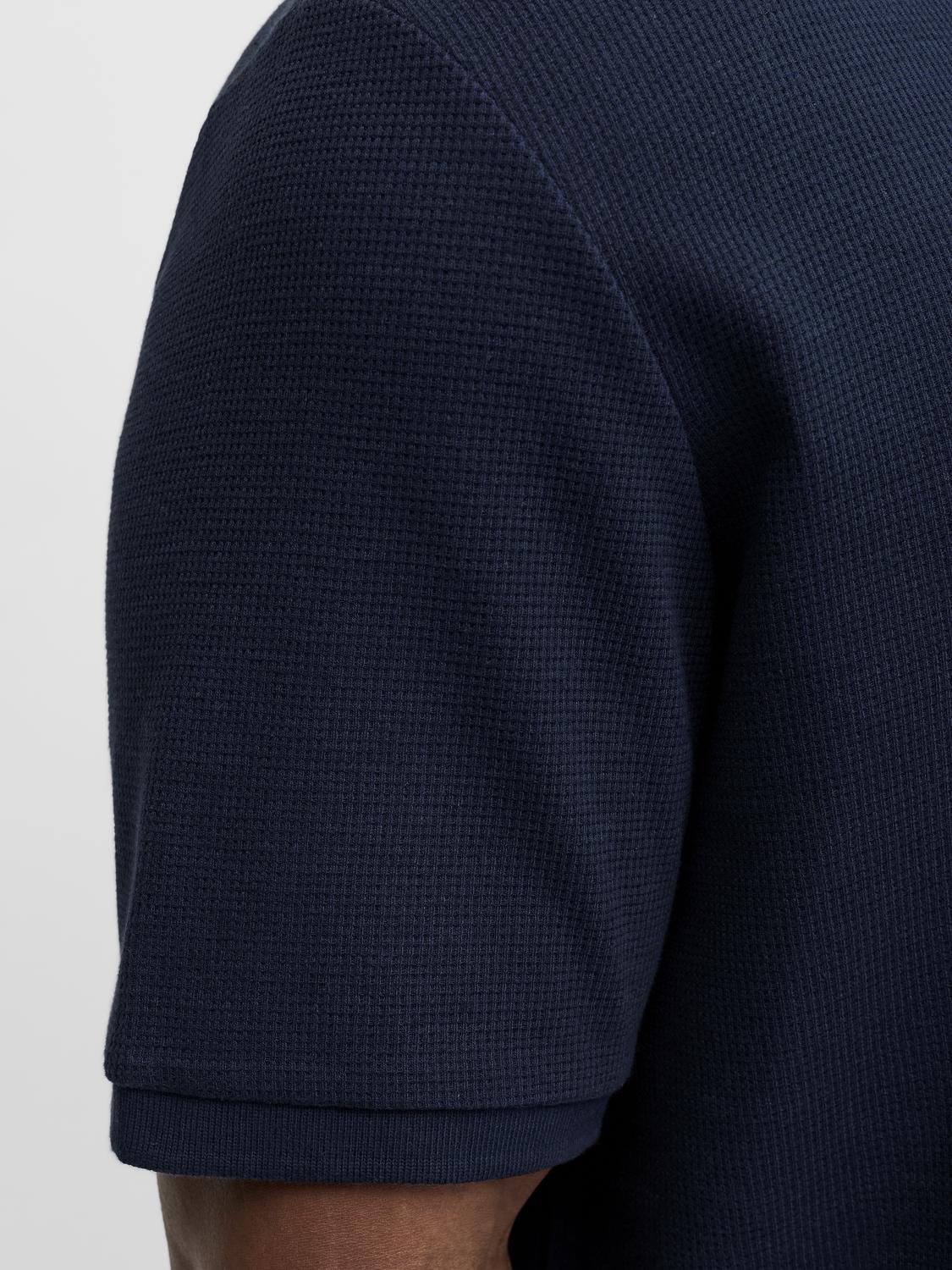model_shot-detail